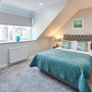 Apartment Host & - The Loft @ The Regency, Harrogate