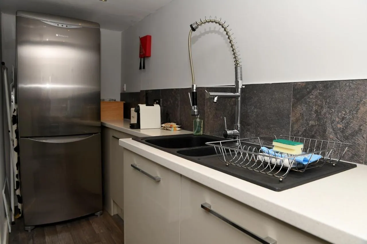 Harrogate Holiday Apartments - Garden Mews